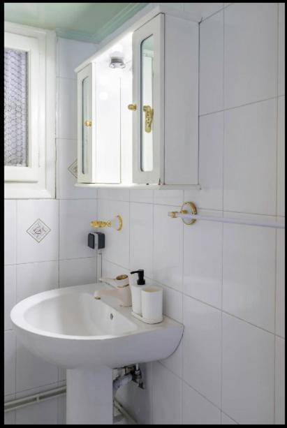Apartment Classic Luxury Apartment, 3 Km Form Acropoli, 5km From The *