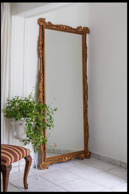 Classic Luxury Apartment, 3 Km Form Acropoli, 5km From The