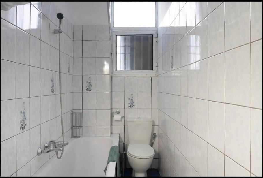 Classic Luxury Apartment, 3 Km Form Acropoli, 5km From The *