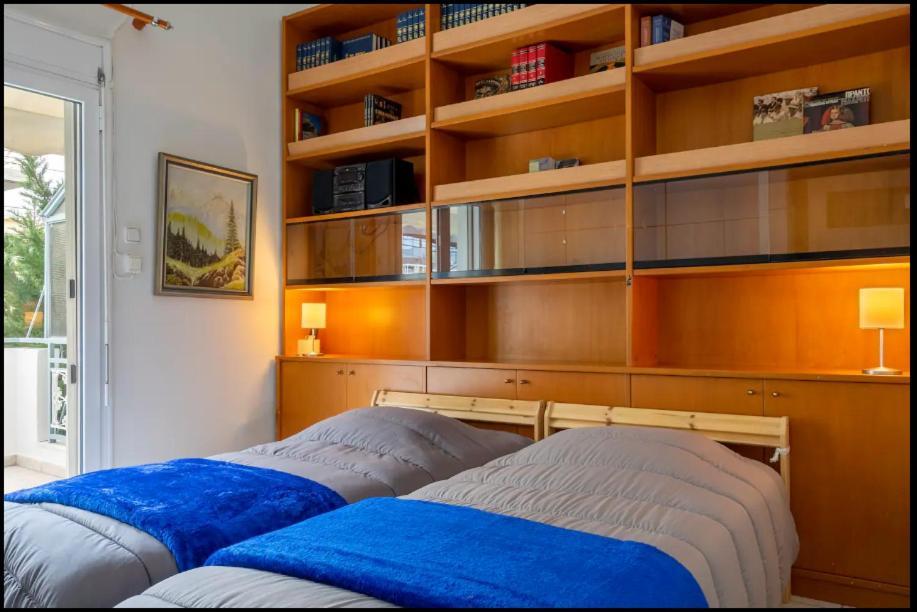 Classic Luxury Apartment, 3 Km Form Acropoli, 5km From The Apartment